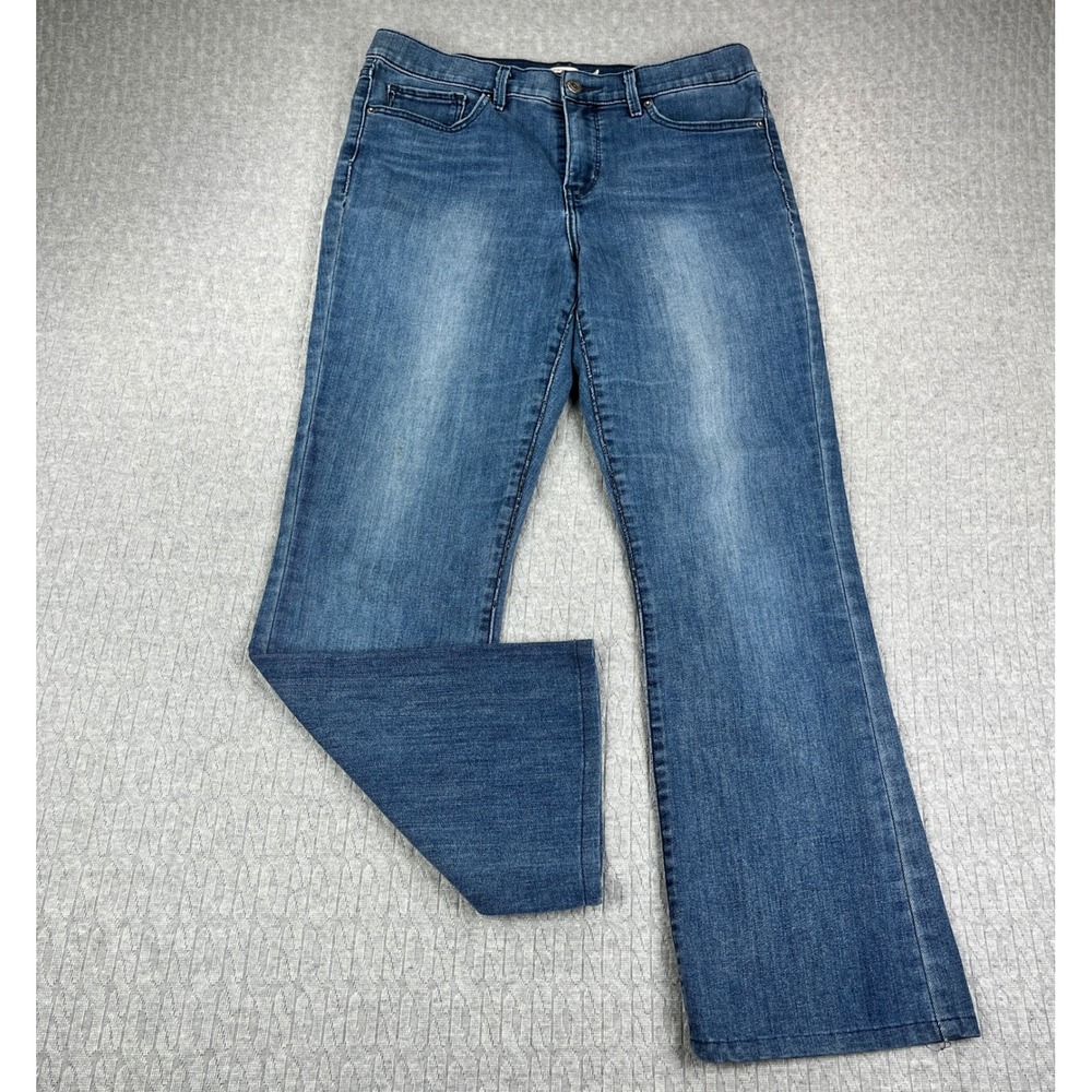 Levi's 315 Shaping Bootcut Jeans Women 31x28 Blue medium wash Denim Stretch